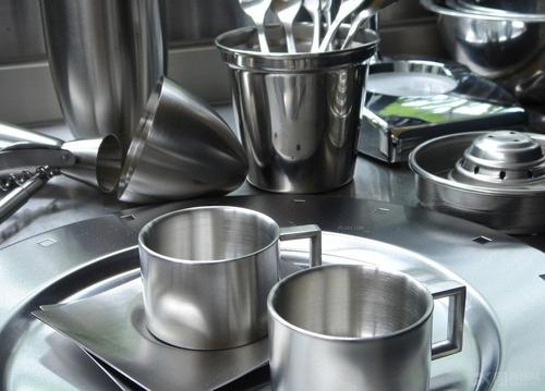 長期使用316不銹鋼餐具對人體有害嗎？